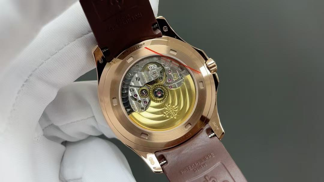 百达翡丽  Patek Philippe   AQUANAUT手雷5167系列