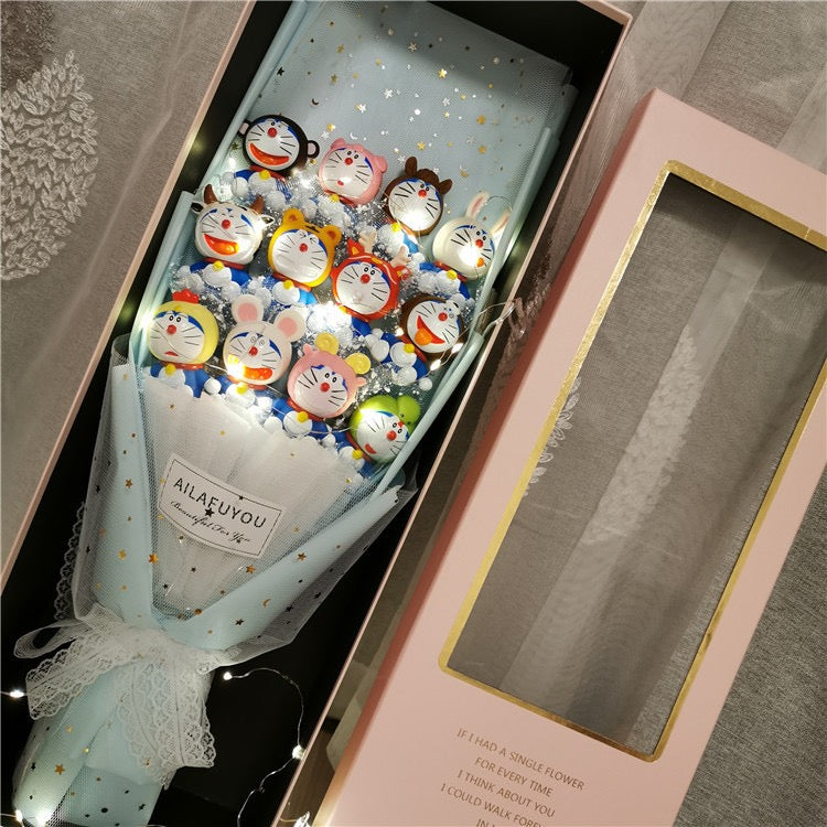 叮当猫卡通公仔花束